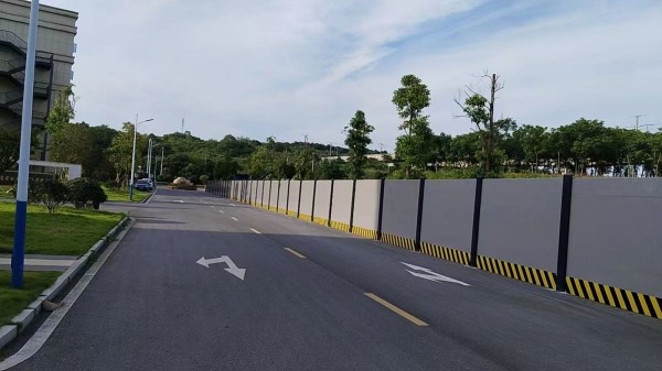 湖南圍擋廠家,長沙移動式圍擋,市政圍擋供應批發(fā)